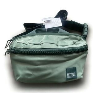 lululemon athletica Green Crossbody Bag